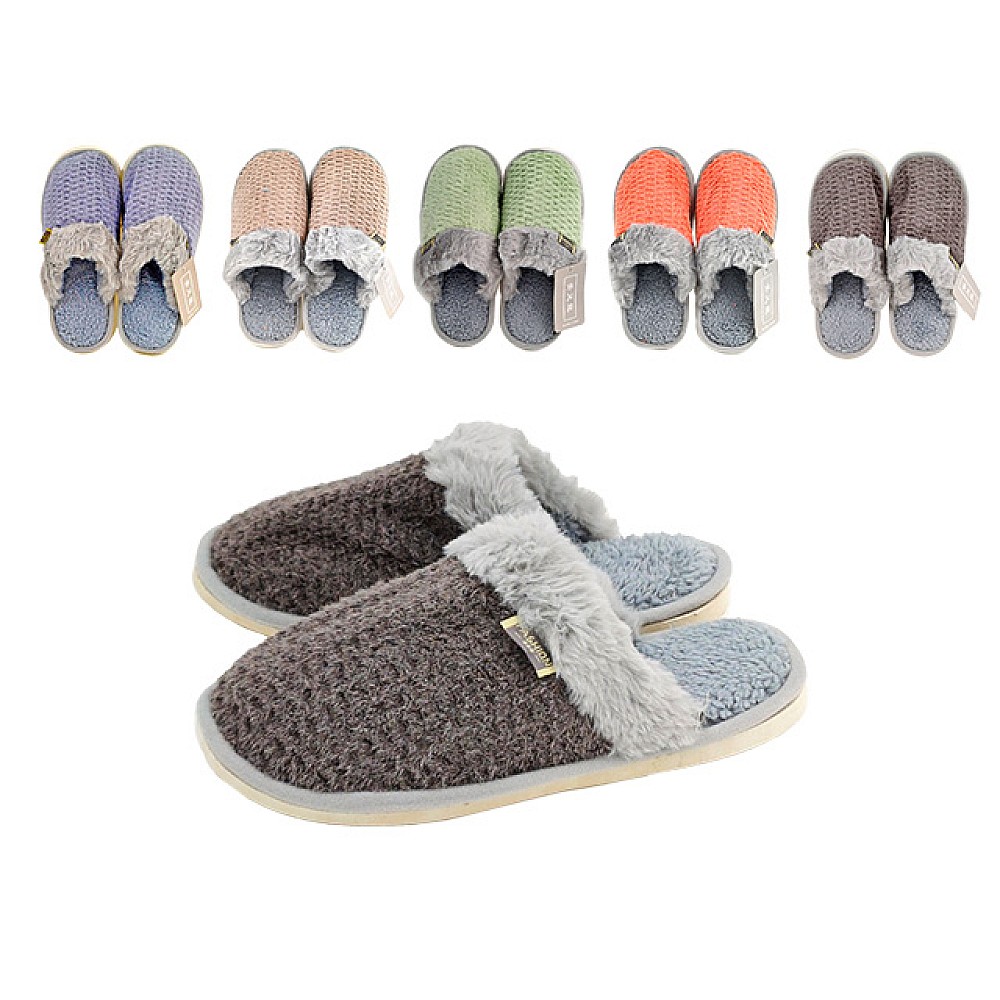 Papuci de casa unisex cu ornamente din blana (m.36-45)