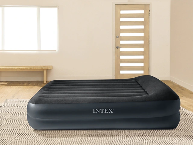 Saltea gonflabila Velur Pillow 152x203x42 cm cu tetiera si pompă incorporată 220V, pana la 272kg