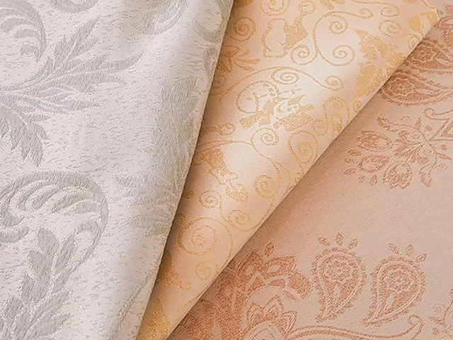 Fata de masa 150X350 cm Tognana Pink Gold, 100% poliester, hidrofuga