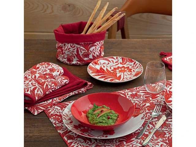 Fata de masa 140X240cm Tognana Red Ornament
