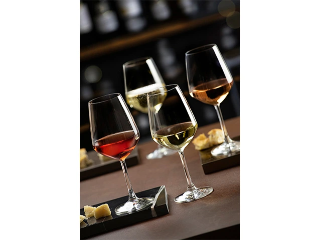 Set 6 pocale pentru vin Universum, 550ml