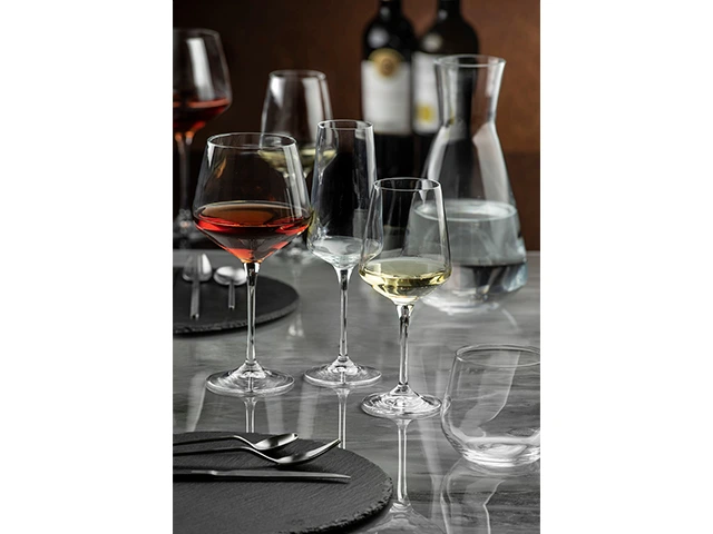 Set 6 pocale pentru vin Aria, 720ml