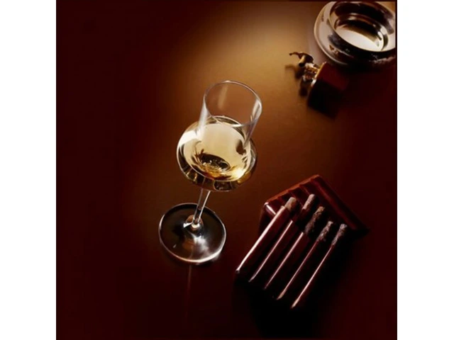 Set 3 pocale pentru grappa Restaurant, 81ml