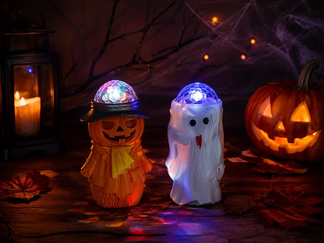 Proiector LED Halloween 8Х6Х15cm, 2 modele
