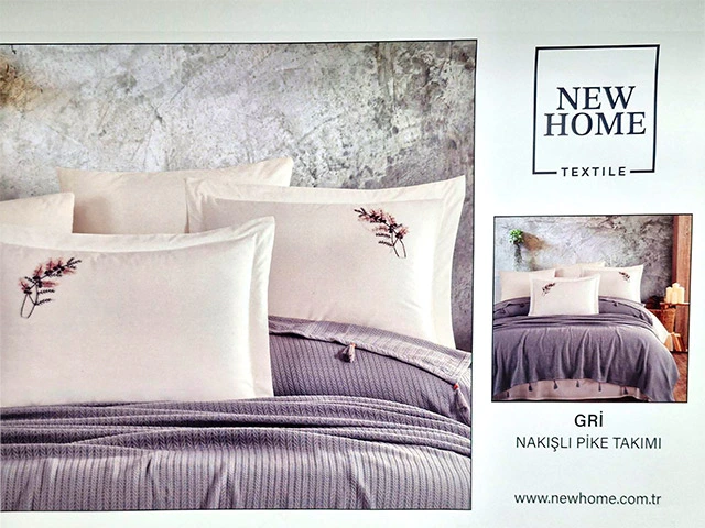 Lenjerie de pat 2 pers NH Pike L.Grey cu broderie: cuvertura de pat, cearsaf, 4 huse pentru perna