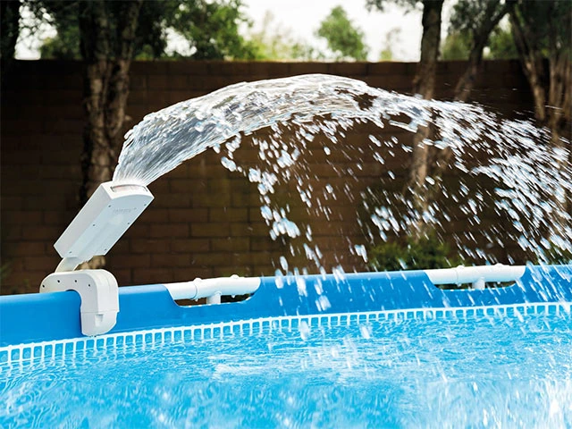 Pulverizator cu iluminare LED pentru piscină cu cadru metalic