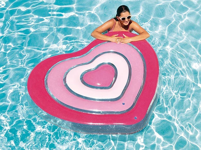 Saltea gonflabilă pentru plajă sau piscină „Inimă” 155x135x25 cm, până la 100 kg