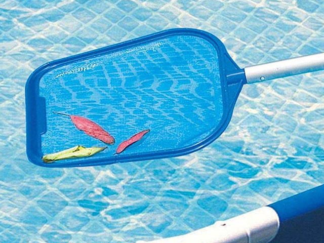 Set de curățare a piscinei (plasă, perie, duză de aspirare cu sac)