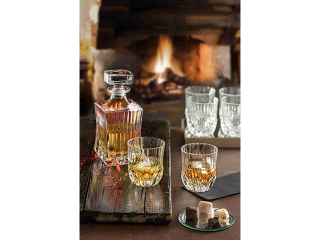 Set carafa 750 ml si 6 pahare pentru whisky 350 ml Adagio