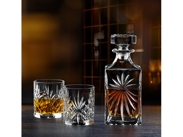 Set carafa 850 ml si 2 pahare pentru whisky 340 ml Melodia