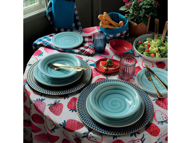 Salatiera din ceramicaTognana Fragola 18X12X4.5cm, forma de capsuna