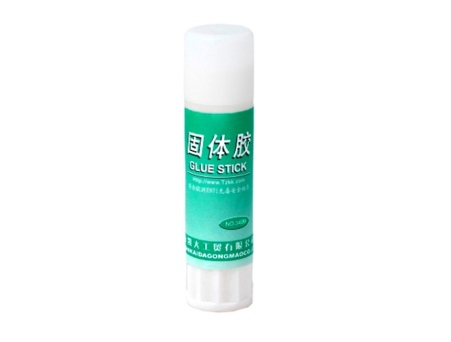 Lipici solid tip creion 9gr