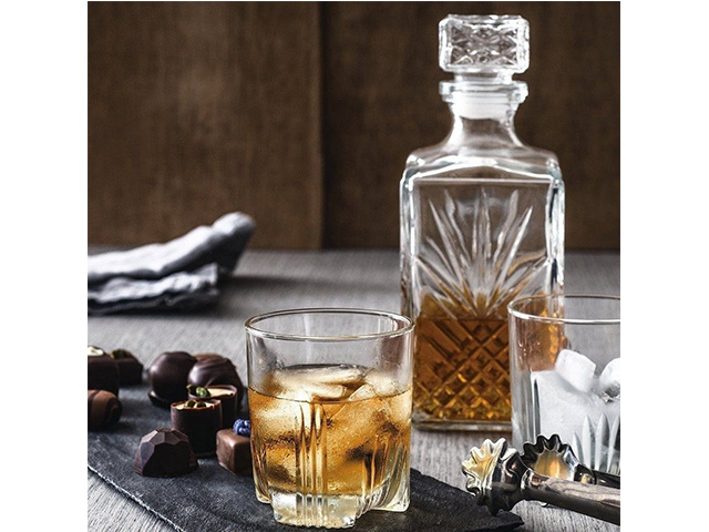 Set garafa 1l si 6 pahare pentru whisky Selecta